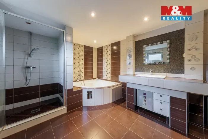 Prodej rodinného domu, Kaceřov - Horní Pochlovice, 176 m2