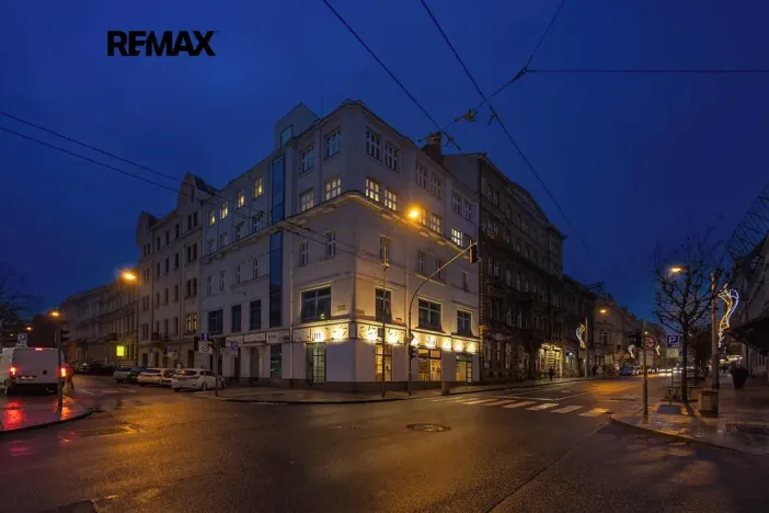 Pronájem obchodního prostoru, Plzeň, Americká, 210 m2