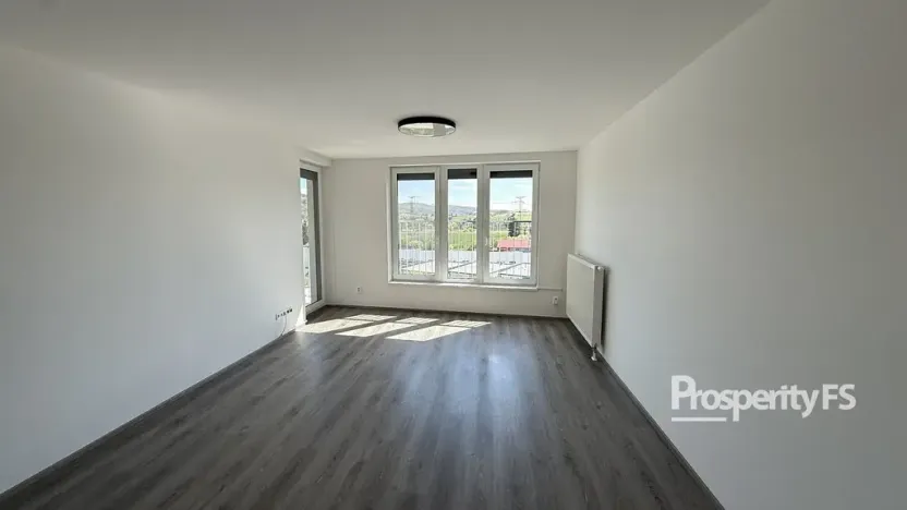 Pronájem bytu 2+kk, Rosice, Karla IV., 54 m2