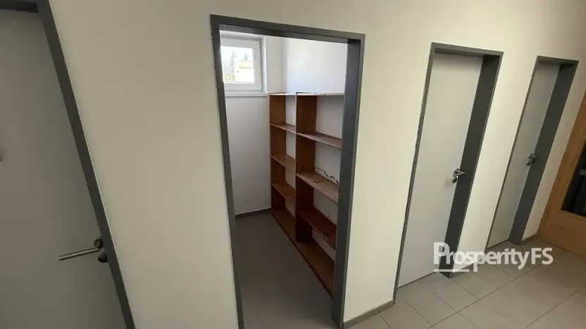 Pronájem bytu 2+kk, Rosice, Karla IV., 54 m2