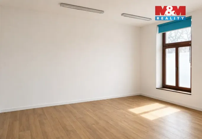 Prodej rodinného domu, Zruč nad Sázavou, náměstí MUDr. J. Svobody, 106 m2