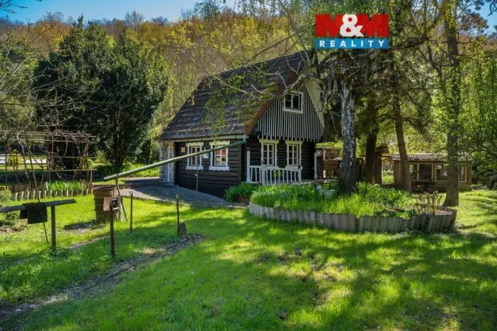 Prodej chaty, Ústí nad Labem - Svádov, 20 m2