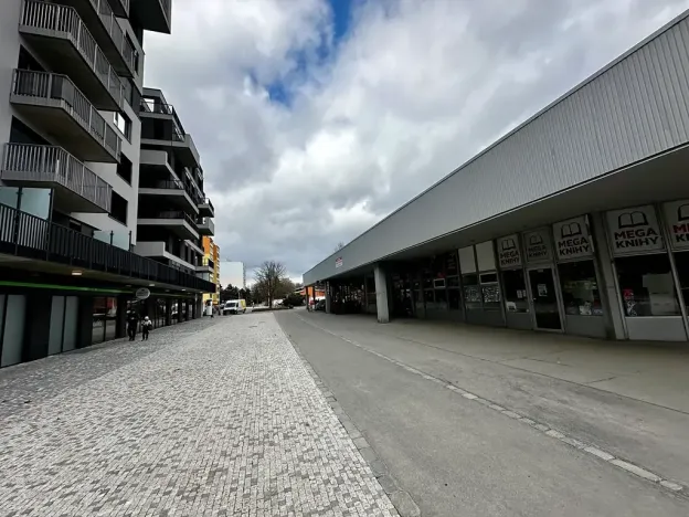 Pronájem obchodního prostoru, Praha - Stodůlky, Hábova, 108 m2