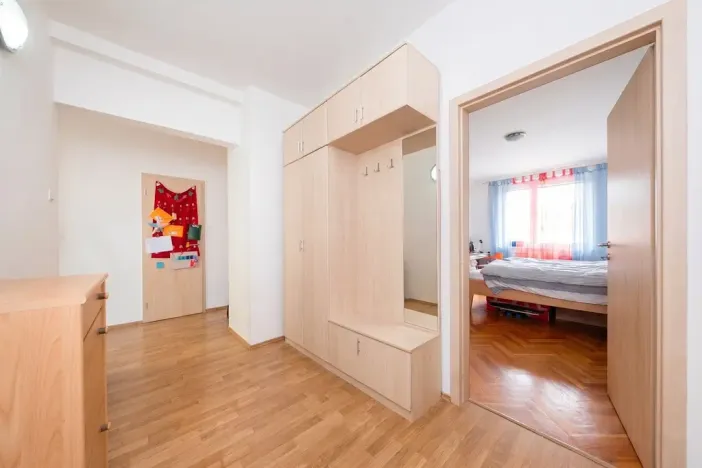 Prodej bytu 3+kk, Pardubice - Zelené Předměstí, Benešovo náměstí, 80 m2