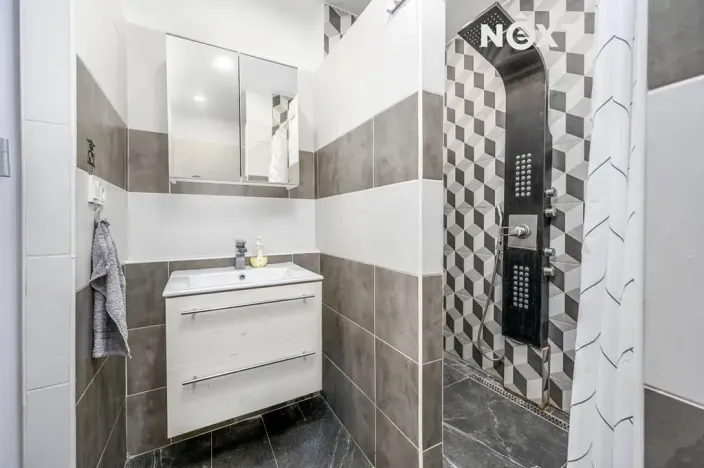 Prodej bytu 4+1, Česká Lípa, Lomená, 98 m2