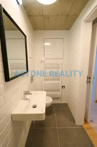 Pronájem bytu 2+kk, Praha - Vysočany, Kolbenova, 64 m2