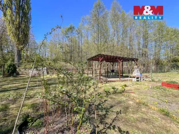 Prodej zahrady, Polepy, 335 m2