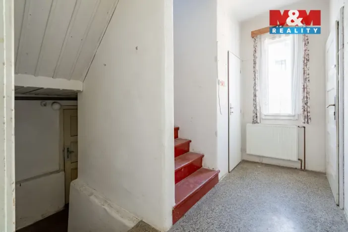 Prodej rodinného domu, Dačice - Dačice V, Husova, 56 m2