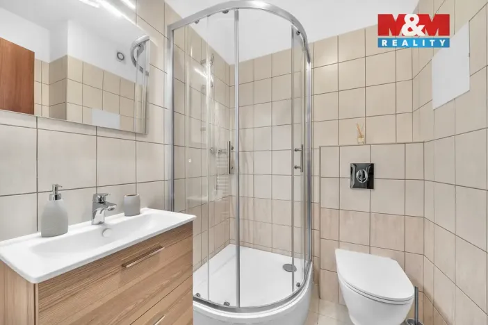 Pronájem bytu 1+kk, Přelouč, Edvarda Beneše, 38 m2