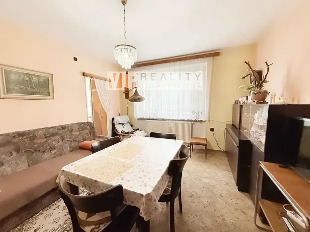 Prodej bytu 2+1, Rosice, Husova čtvrť, 56 m2