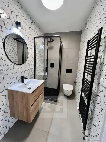 Pronájem bytu 2+kk, Praha - Karlín, Křižíkova, 50 m2