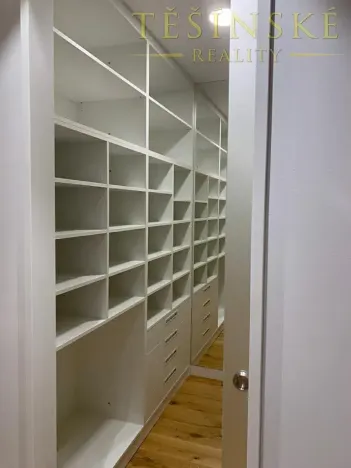 Pronájem bytu 5+kk, Komorní Lhotka, 200 m2