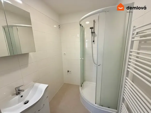 Pronájem bytu 3+1, Praha - Letňany, Místecká, 65 m2