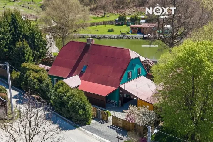 Prodej rodinného domu, Huzová, 170 m2