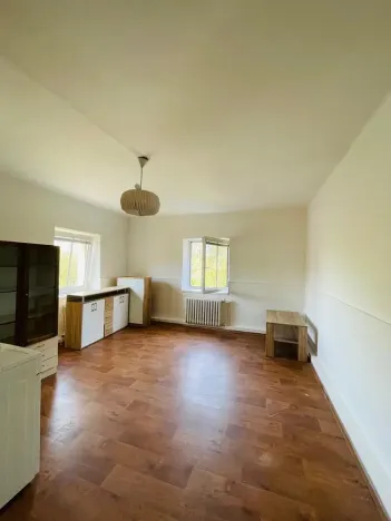 Pronájem bytu 1+kk, Liberec - Liberec XXX-Vratislavice nad Nisou, Kořenovská, 30 m2