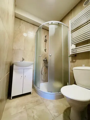 Pronájem bytu 1+kk, Liberec - Liberec XXX-Vratislavice nad Nisou, Kořenovská, 30 m2