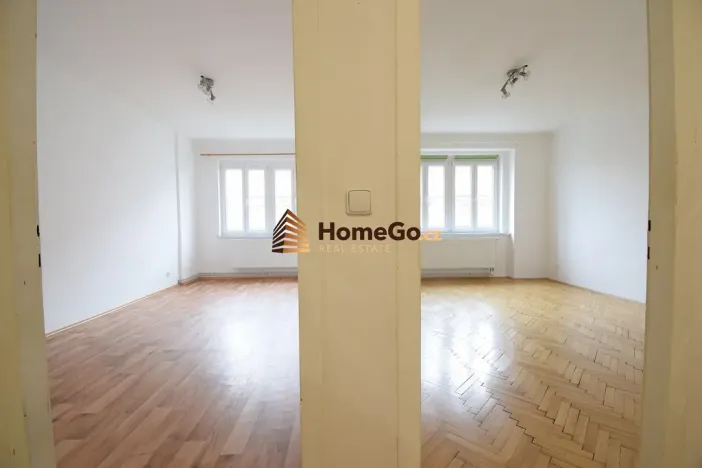 Pronájem bytu 2+1, Praha - Nusle, U gymnázia, 54 m2