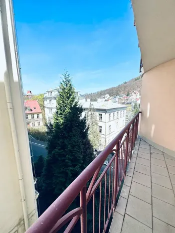 Prodej bytu 4+kk, Karlovy Vary, Zámecký vrch, 177 m2
