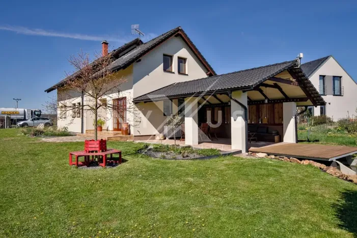 Prodej rodinného domu, Zbečno, 144 m2