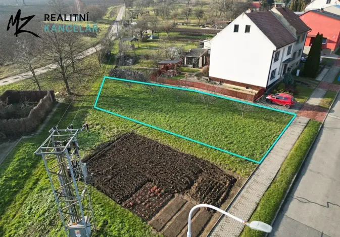 Prodej podílu pozemku pro bydlení, Kvasice, 381 m2