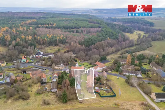 Prodej rodinného domu, Stříbro - Otročín, 300 m2