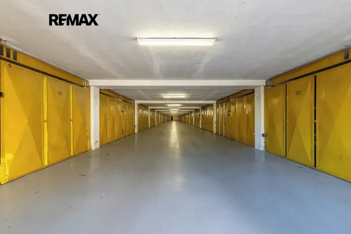 Prodej garáže, Praha - Liboc, Navigátorů, 19 m2