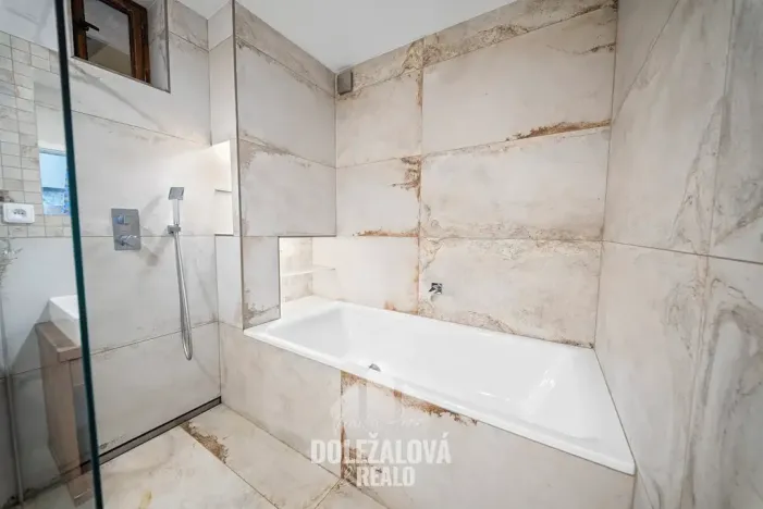 Prodej bytu 2+1, Jihlava, Matky Boží, 74 m2