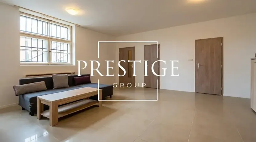 Pronájem kanceláře, Praha - Žižkov, Jeronýmova, 65 m2