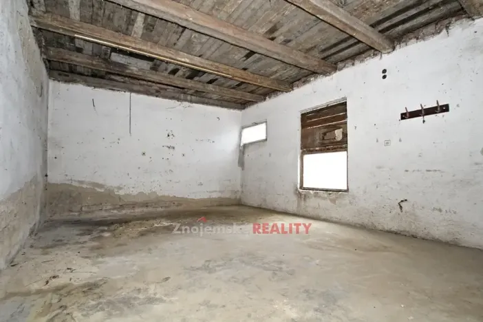 Prodej vinného sklepa, Chvalovice, 106 m2