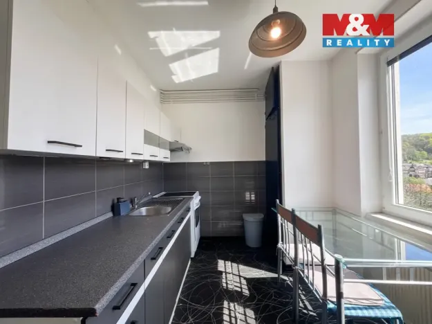 Pronájem bytu 1+1, Benešov nad Ploučnicí, Děčínská, 33 m2