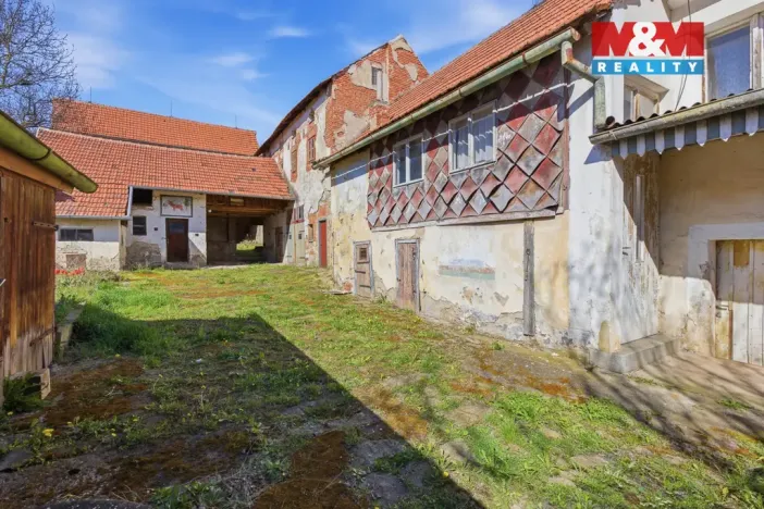 Prodej zemědělské usedlosti, Kněževes, Pražská, 90 m2