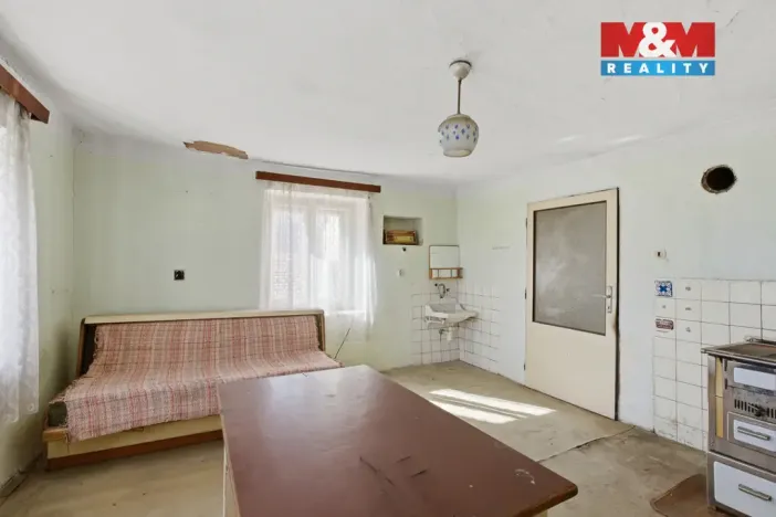 Prodej zemědělské usedlosti, Kněževes, Pražská, 90 m2