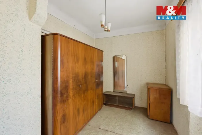 Prodej zemědělské usedlosti, Kněževes, Pražská, 90 m2