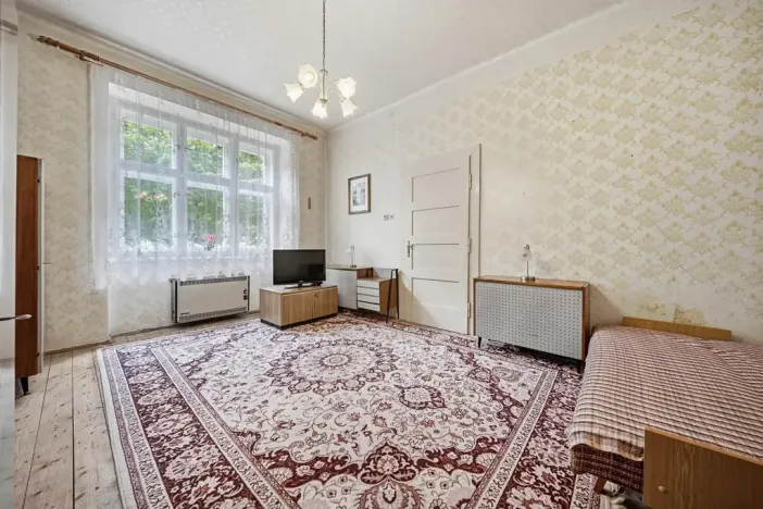 Prodej bytu 1+1, Kolín, Veltrubská, 49 m2