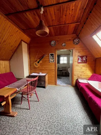 Prodej chalupy, Lopeník, 132 m2