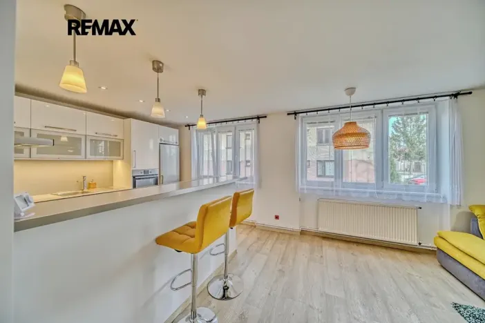 Prodej bytu 4+kk, Křečhoř, 74 m2