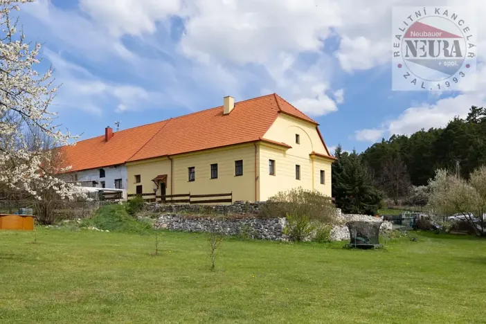 Prodej rodinného domu, Rabí, 325 m2