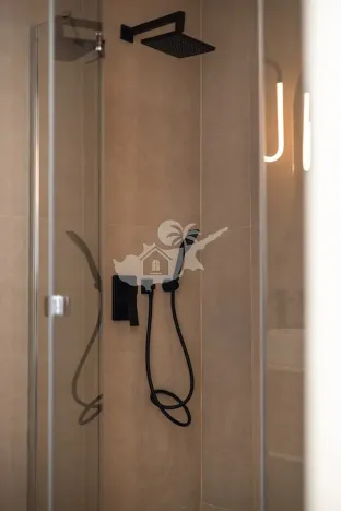 Prodej bytu 2+kk, Trikomo, Kypr, 64 m2