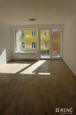 Pronájem bytu 1+kk, Brno, Francouzská, 41 m2