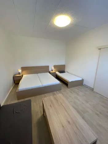 Pronájem bytu 2+kk, Praha - Hodkovičky, Na výspě, 42 m2