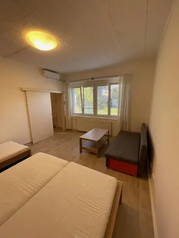 Pronájem bytu 2+kk, Praha - Hodkovičky, Na výspě, 42 m2