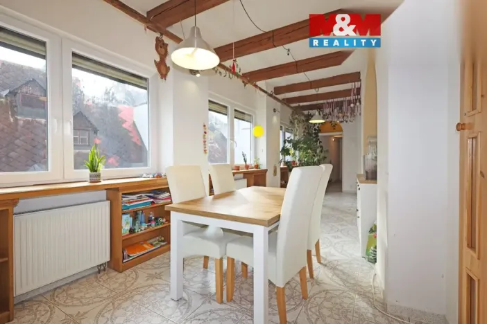 Prodej atypického bytu, Loket, Kostelní, 147 m2