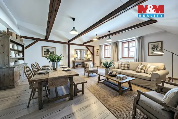 Prodej rodinného domu, Divišov, Horní náměstí, 213 m2