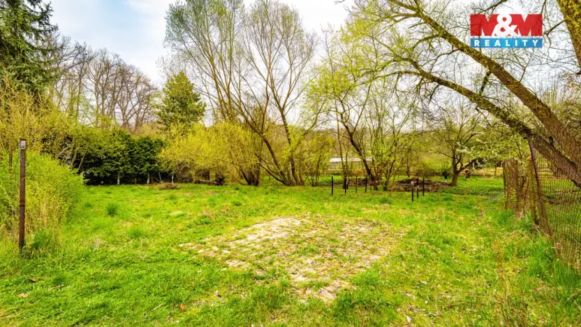 Prodej zahrady, Liběchov, 400 m2