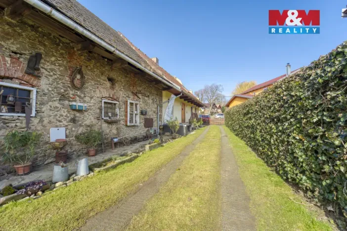 Prodej rodinného domu, Nýrsko - Hodousice, 189 m2