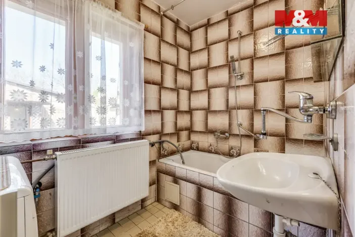 Prodej rodinného domu, Vinařice, Aeškerova, 93 m2