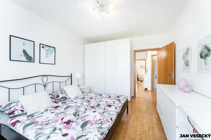 Prodej bytu 3+kk, Praha - Třeboradice, Špeciánova, 74 m2