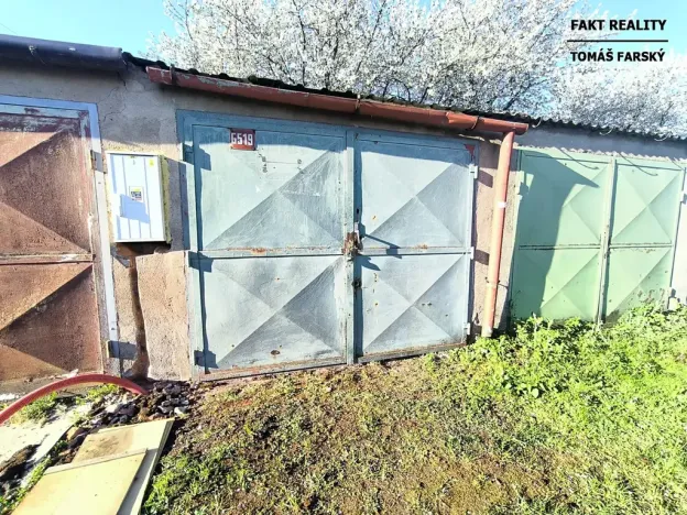 Pronájem garáže, Lovosice, Terezínská, 19 m2