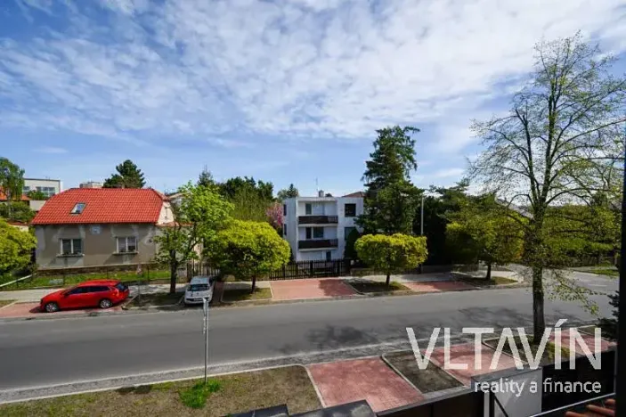 Prodej rodinného domu, Praha - Horní Počernice, Jeřická, 232 m2
