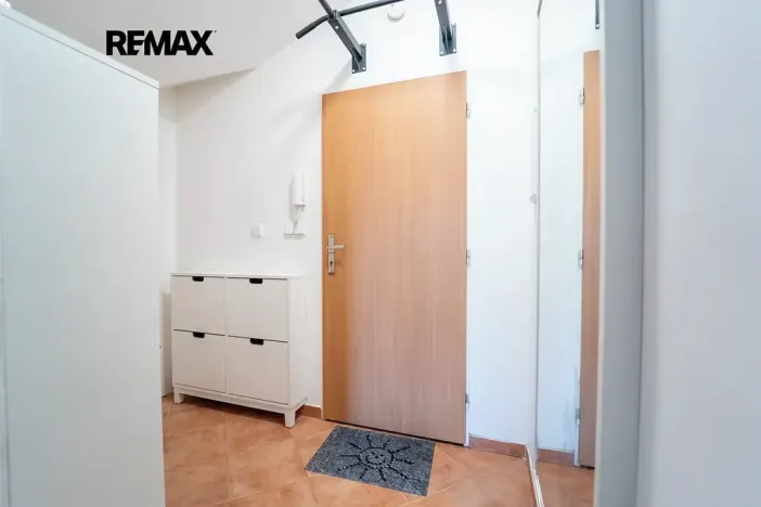Prodej bytu 3+kk, Nupaky, Za Hotelem, 88 m2